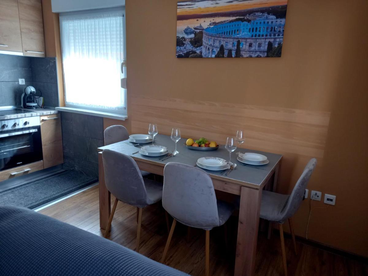 Apartman Barbara Apartman Póla Kültér fotó